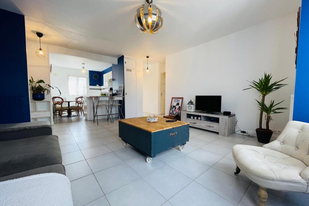 Superb Apartment 10 Min Walk From The Castle Amboise Kültér fotó